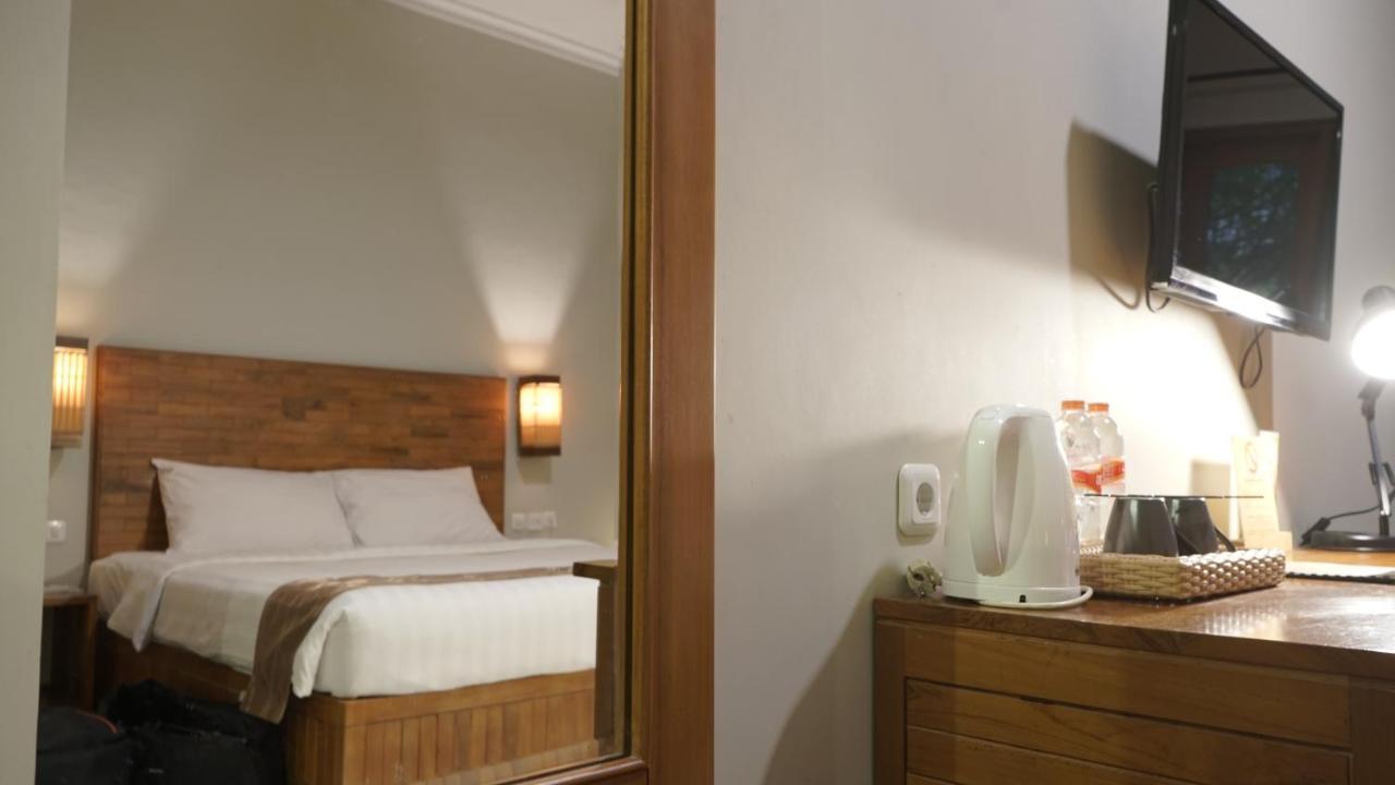 Syailendra Hotel Syariah Джепара Экстерьер фото