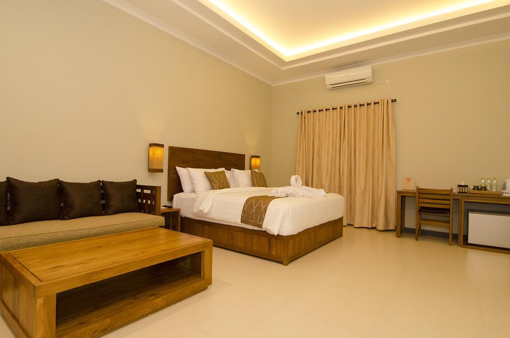 Syailendra Hotel Syariah Джепара Экстерьер фото