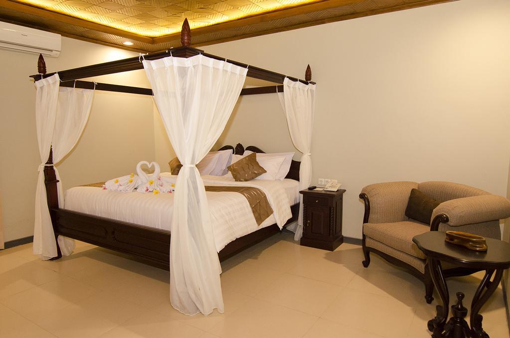 Syailendra Hotel Syariah Джепара Номер фото